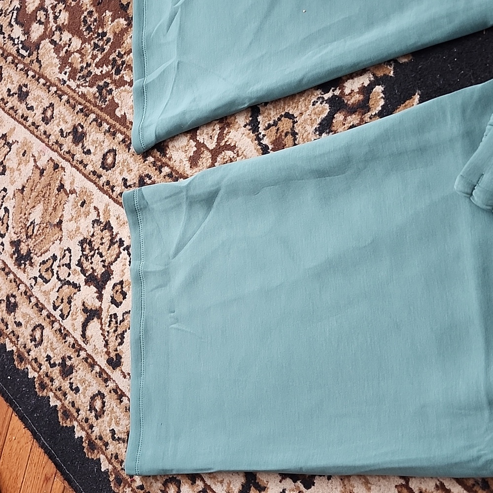 Women's Members Mark Luxe Relaxed Fit Pants; XXL, Green Jade - Picture 5 of 9